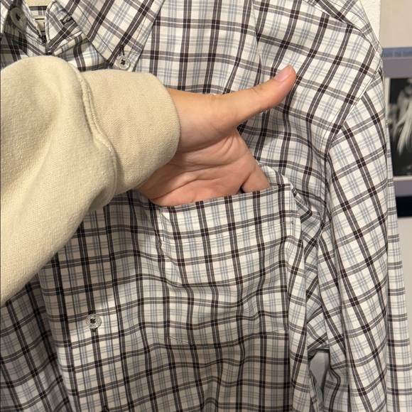 Classic Checkered Button-Down Shirt - Black and White - Picture 4 of 6